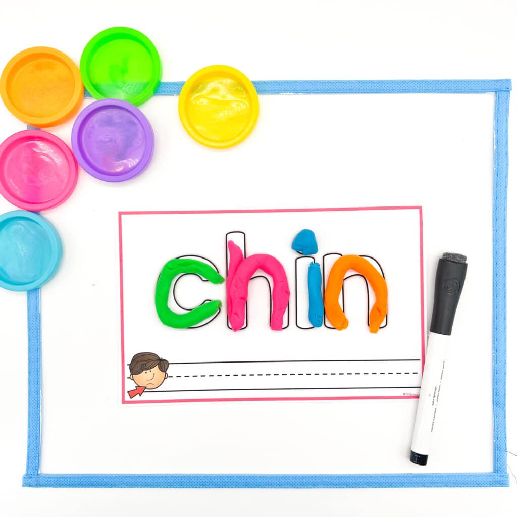 Playdough mat for the word "chin"