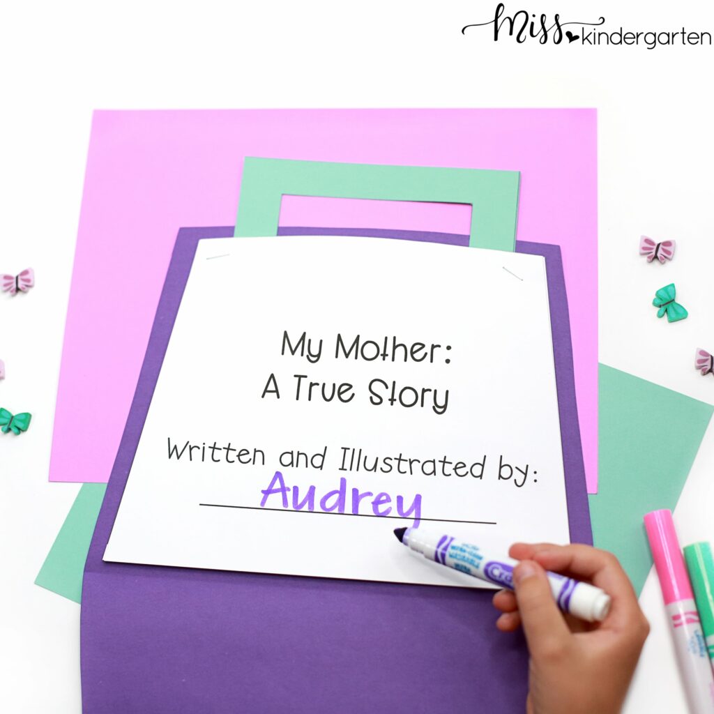 Your students will love describing everything they love about their mom with these creative Mother's Day craft ideas