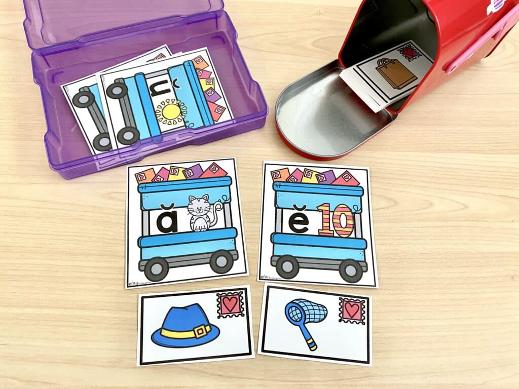 A short vowel sorting activity