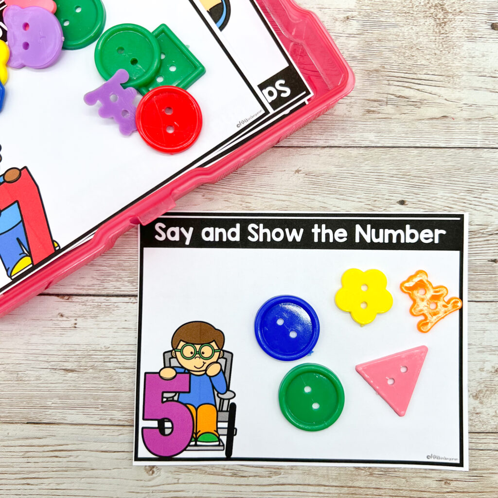 A task card with a group of five buttons